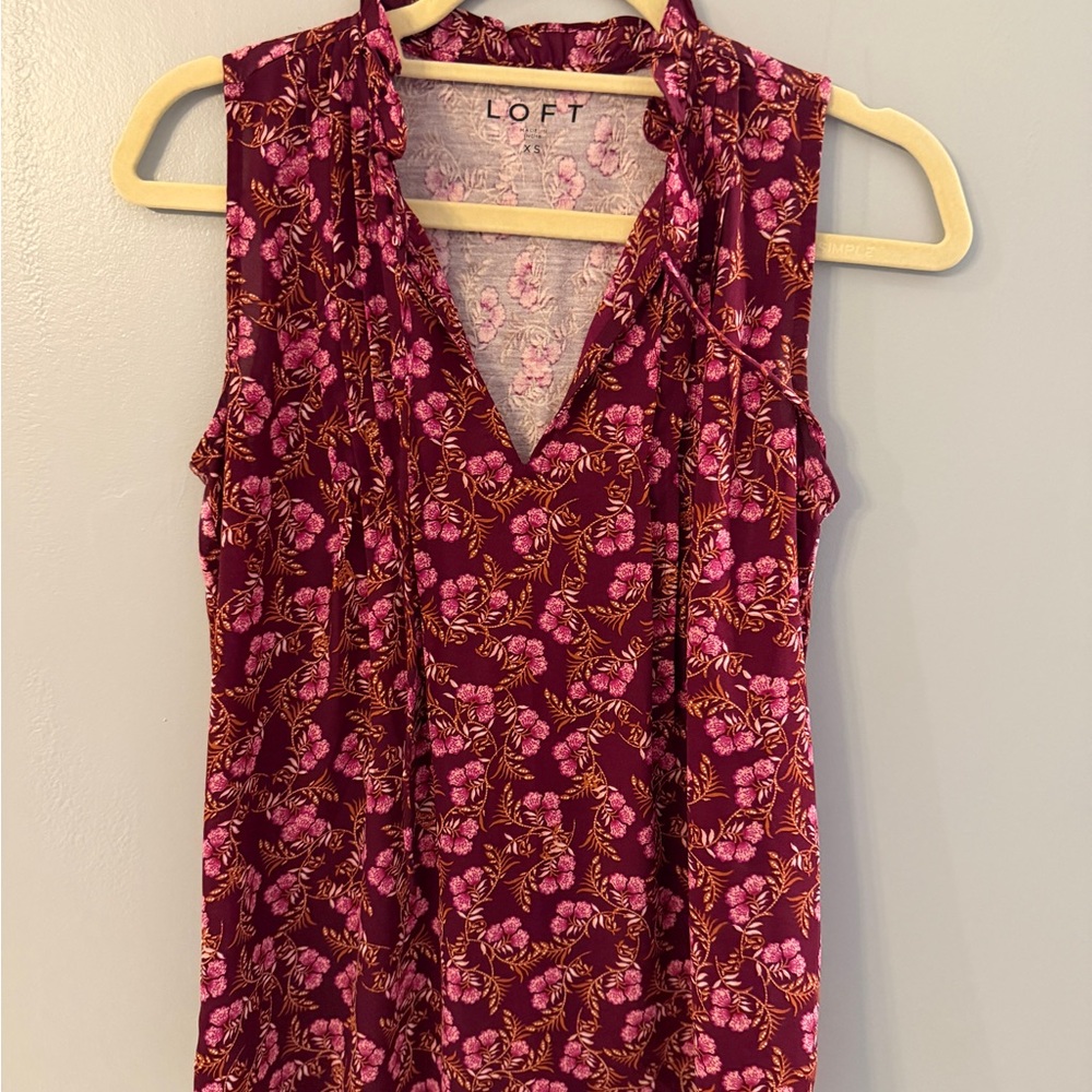 LOFT Women's Floral Sleeveless Top - Purple and Pink XS